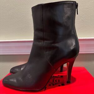 Ditto by Vaneli - Nappa Heeled Boot